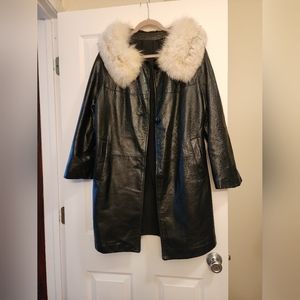 Vintage Leather Jacket with Fur Trim
